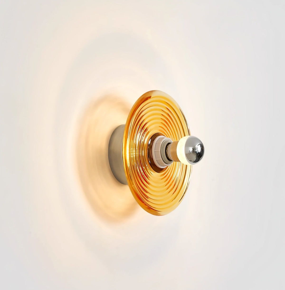 Solaris Nodo Wall Sconce in Amber Glass and Chrome