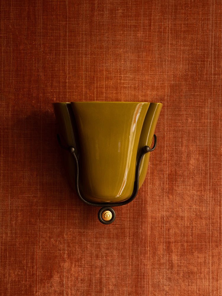 Solenne Ceramic Shell Wall Sconce in Glazed Finishes