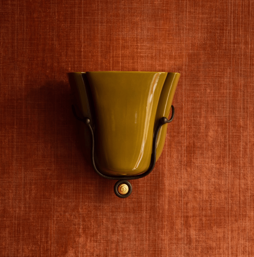 Solenne Ceramic Shell Wall Sconce in Glazed Finishes