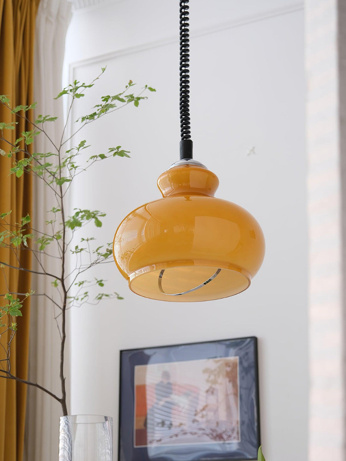 space-age-glass-pendant-light
