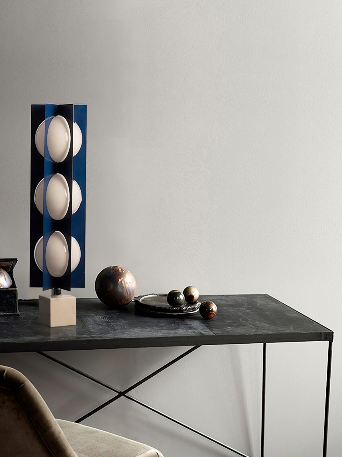 Spherical Geometric Table Lamp