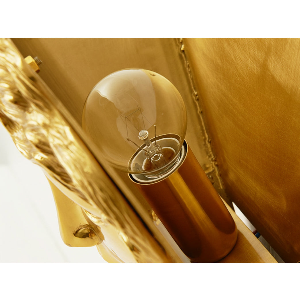 sphinx-brass-wall-lamp