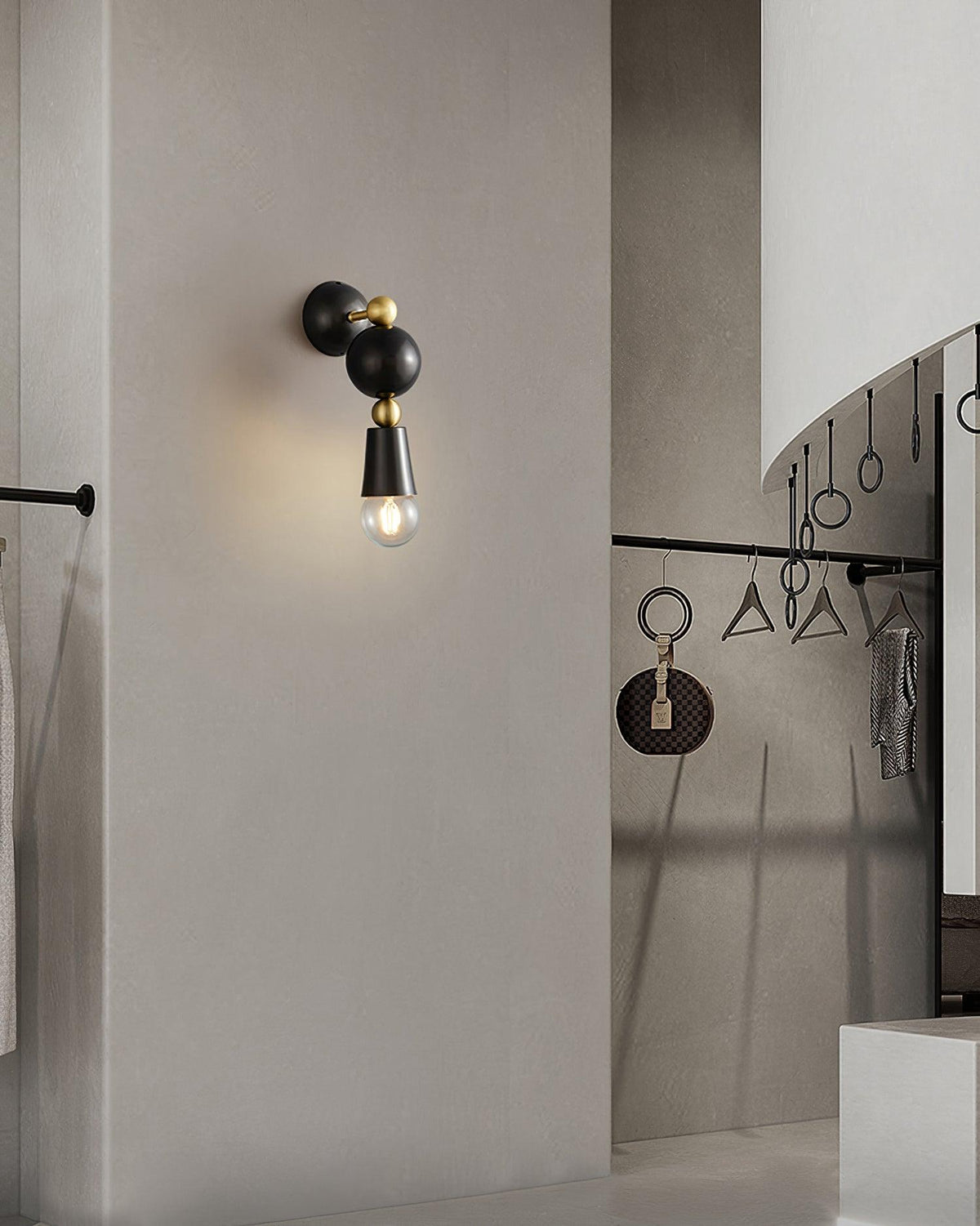 spindle-wall-lamp