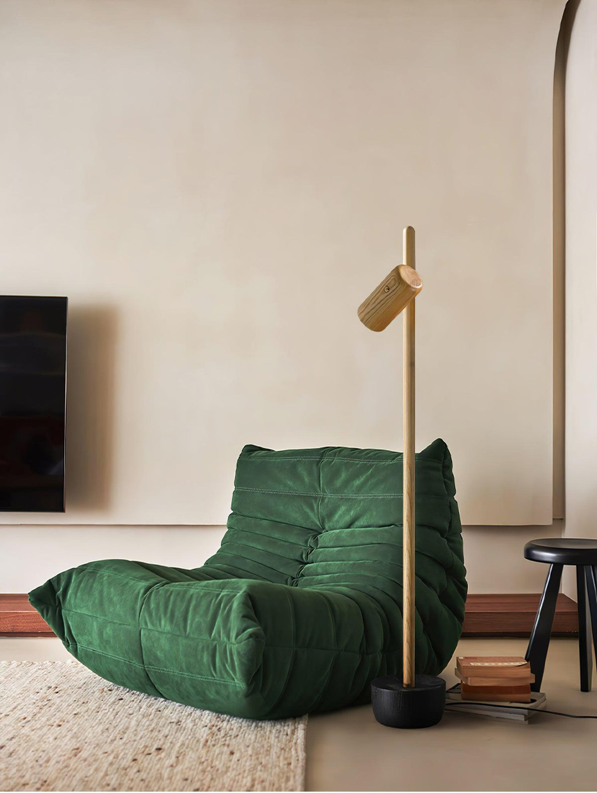 spotlight-wood-floor-lamp