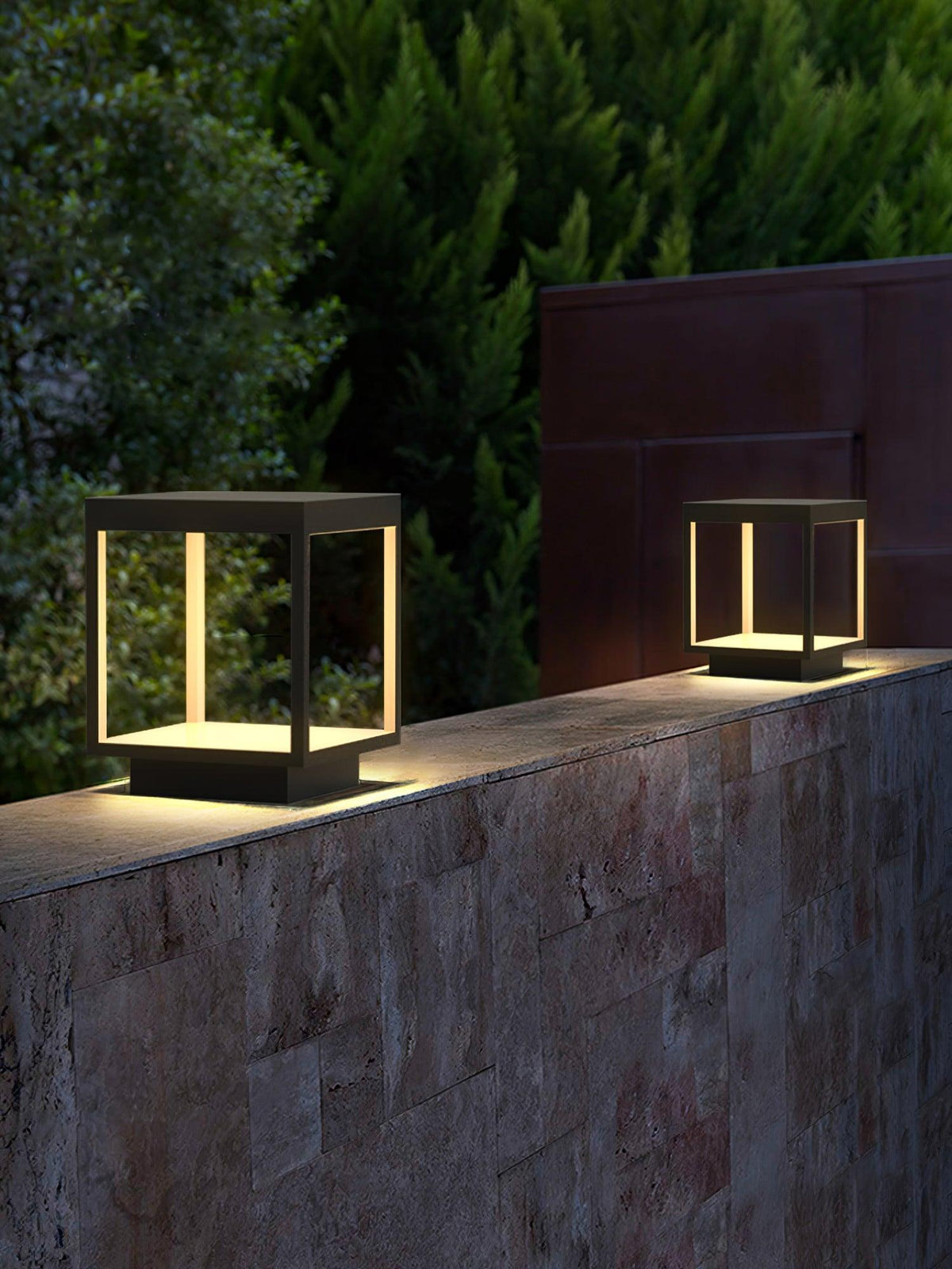 Solar Square Frame Post Light – Modern Waterproof LED Garden Lamp