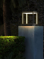Solar Square Frame Post Light – Modern Waterproof LED Garden Lamp