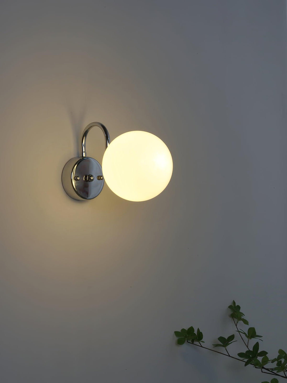 staggered-glass-sconce