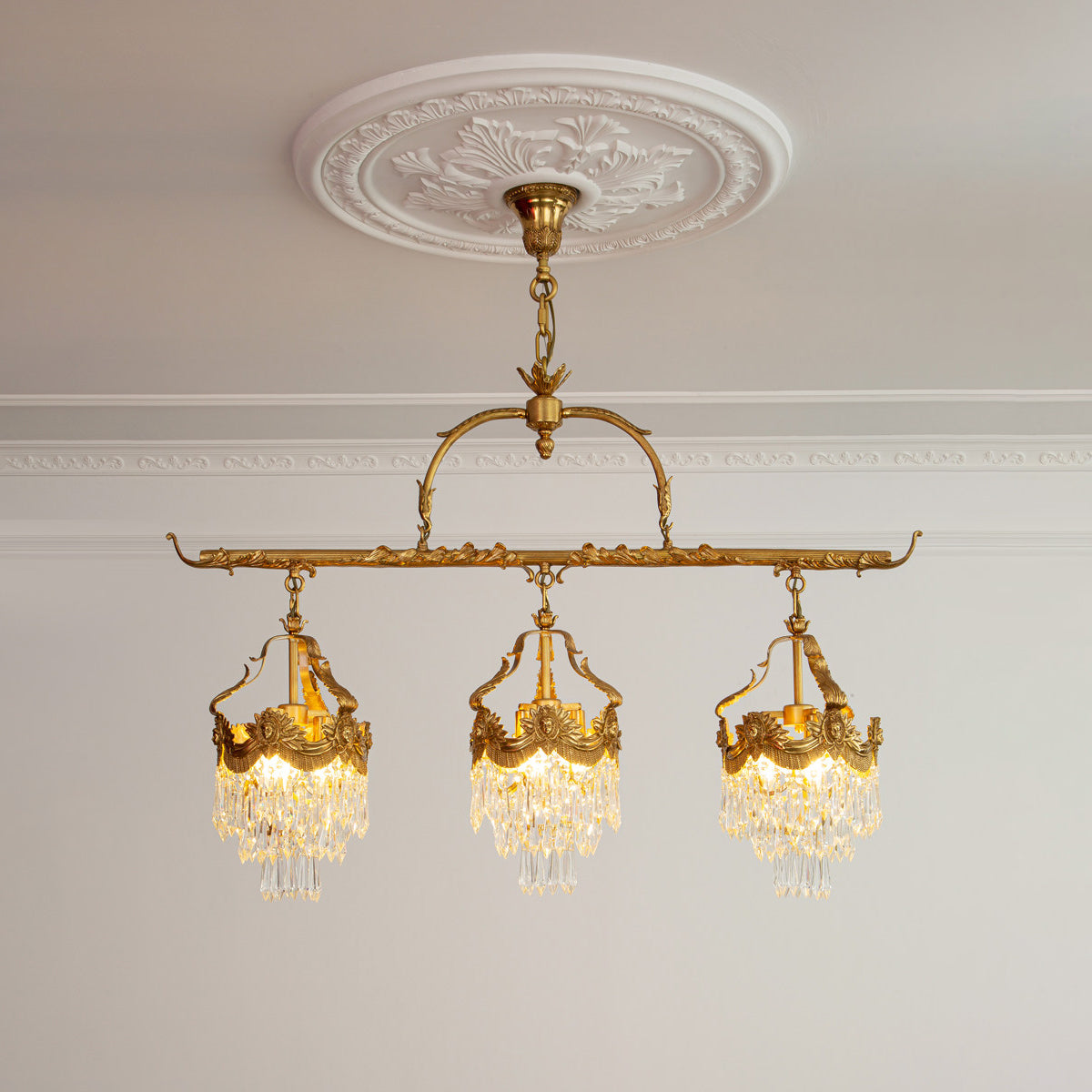 stained-crystal-linear-pendant-lamp