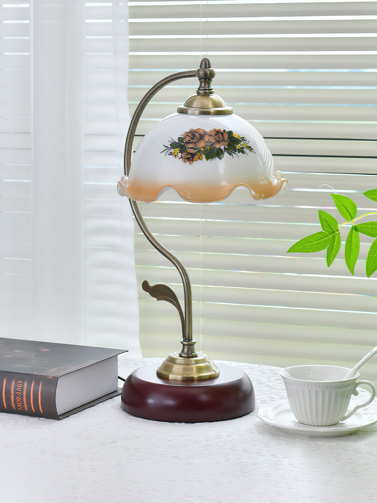stolna-table-lamp