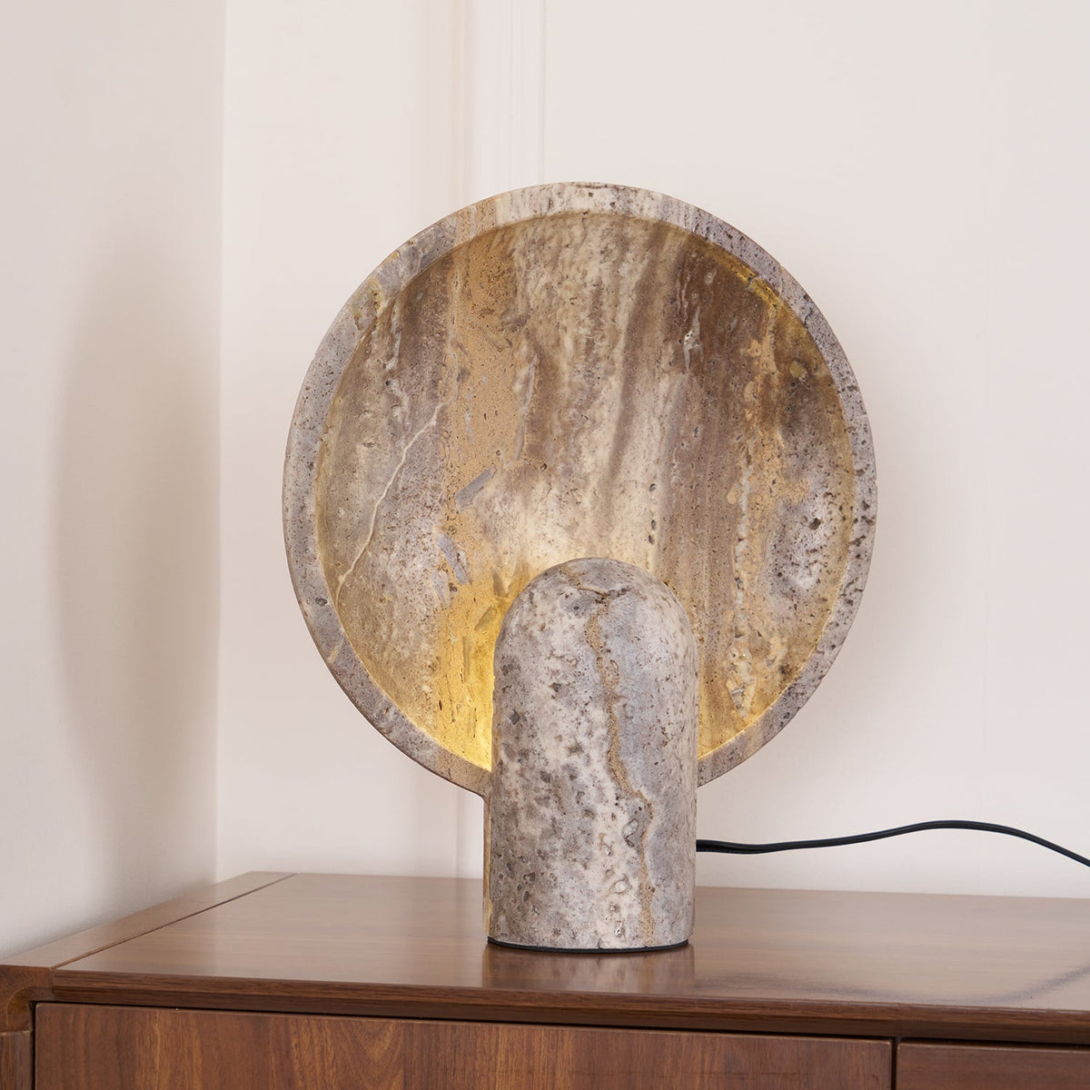stone-table-lamp