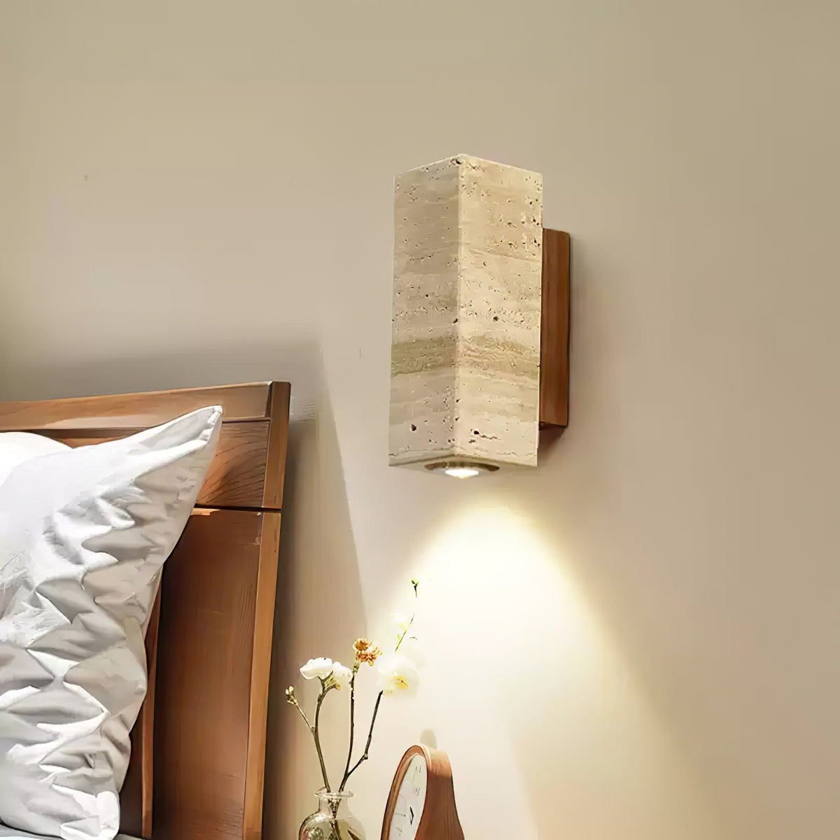 stone-wood-wall-lamp