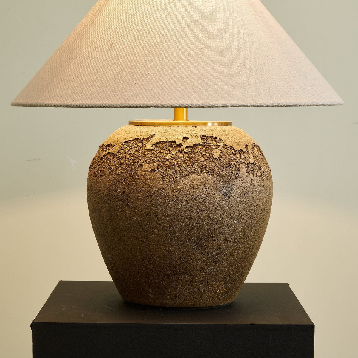 Stoneveil Ceramic Table Lamp with Linen Shade for Bedroom and Living Room