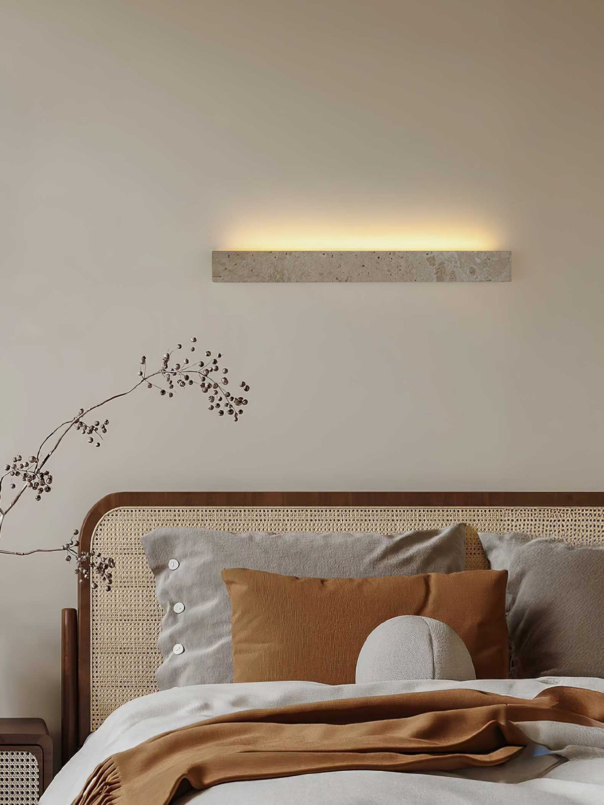 Stravik Wall Light in Natural Travertine – Modern Minimalist LED Sconce
