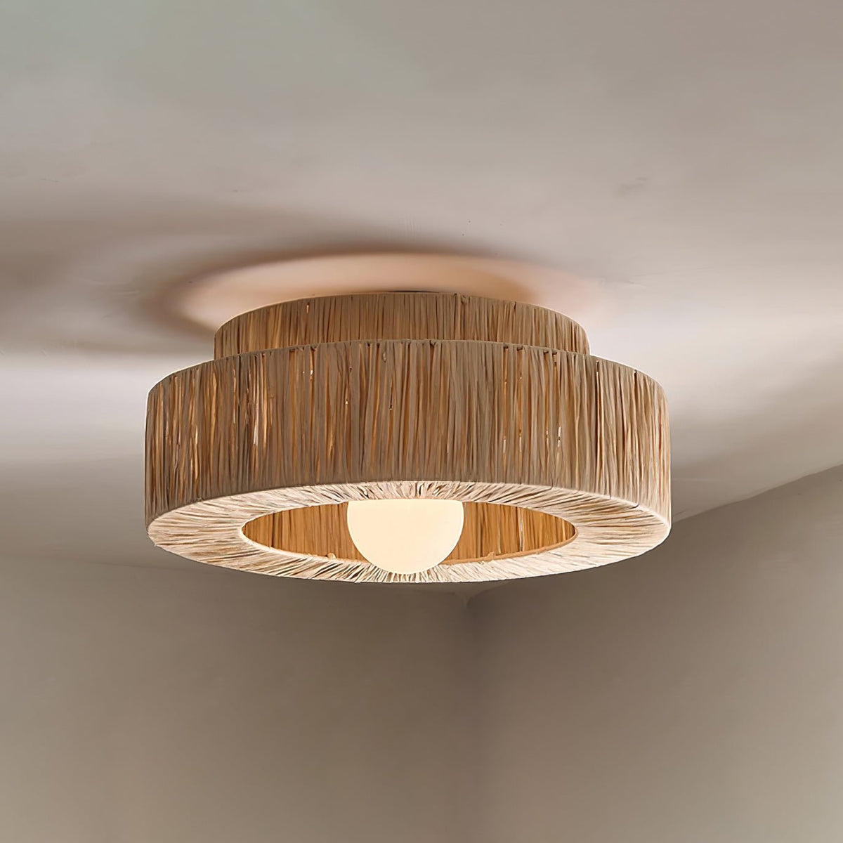 Handwoven Raffia Ceiling Lamp – Natural Straw Pendant Light for Modern Interiors