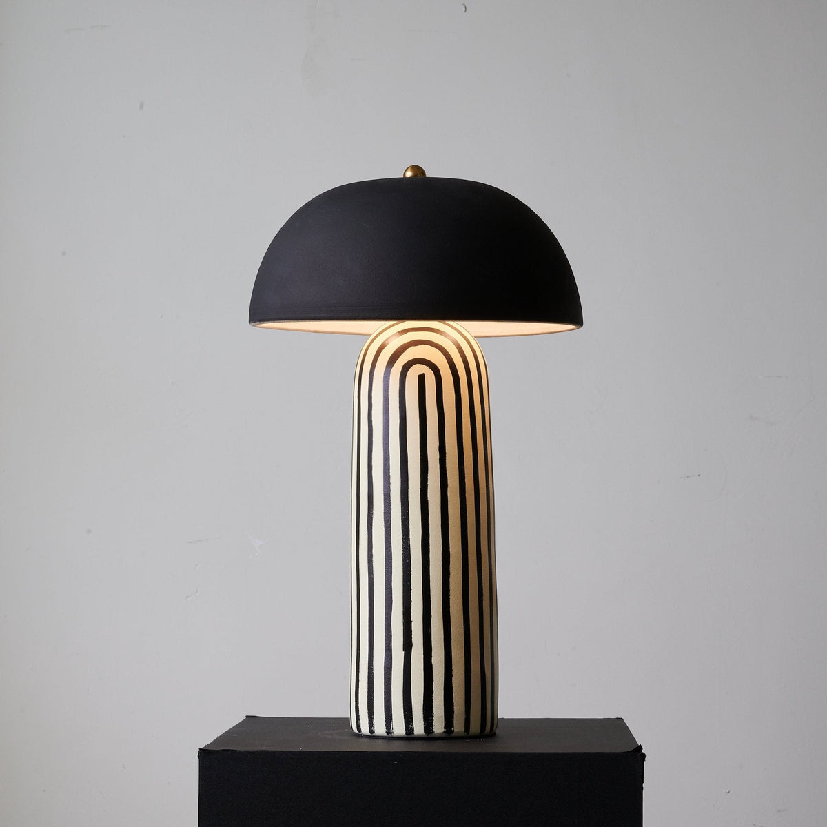 Stria Table Lamp – Hand-Painted Ceramic & Matte Black Dome Shade