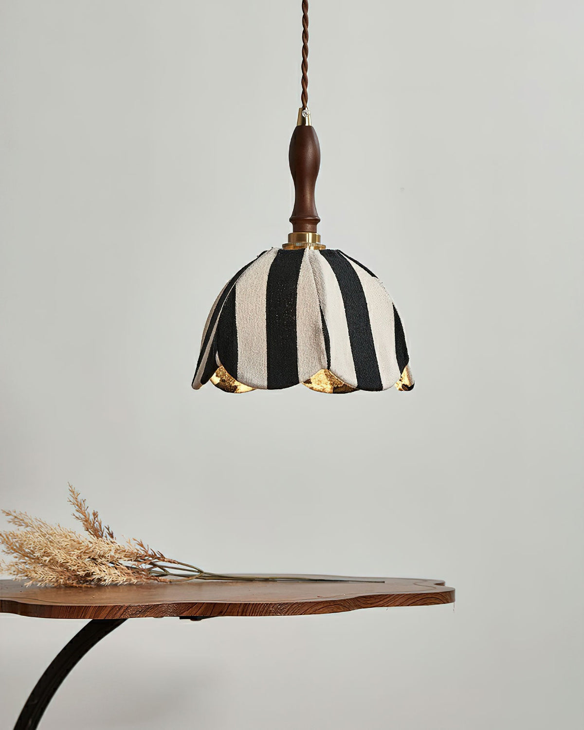 stripe-tulip-pendant-light