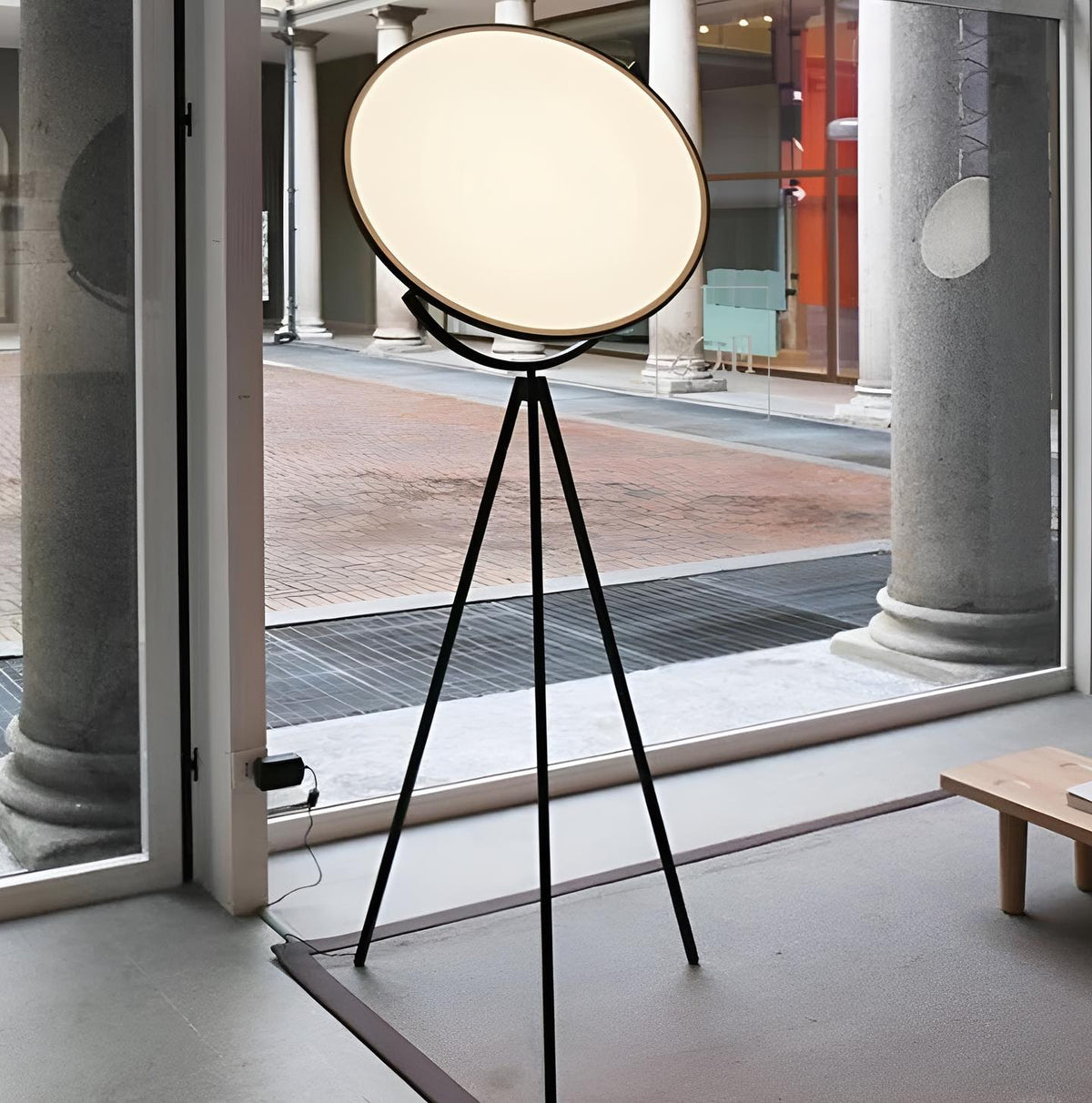superloon-floor-lamp
