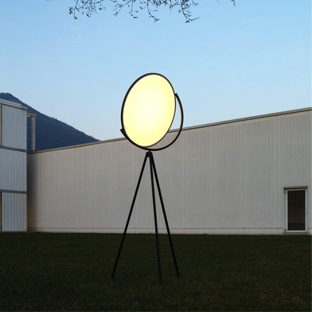 superloon-floor-lamp
