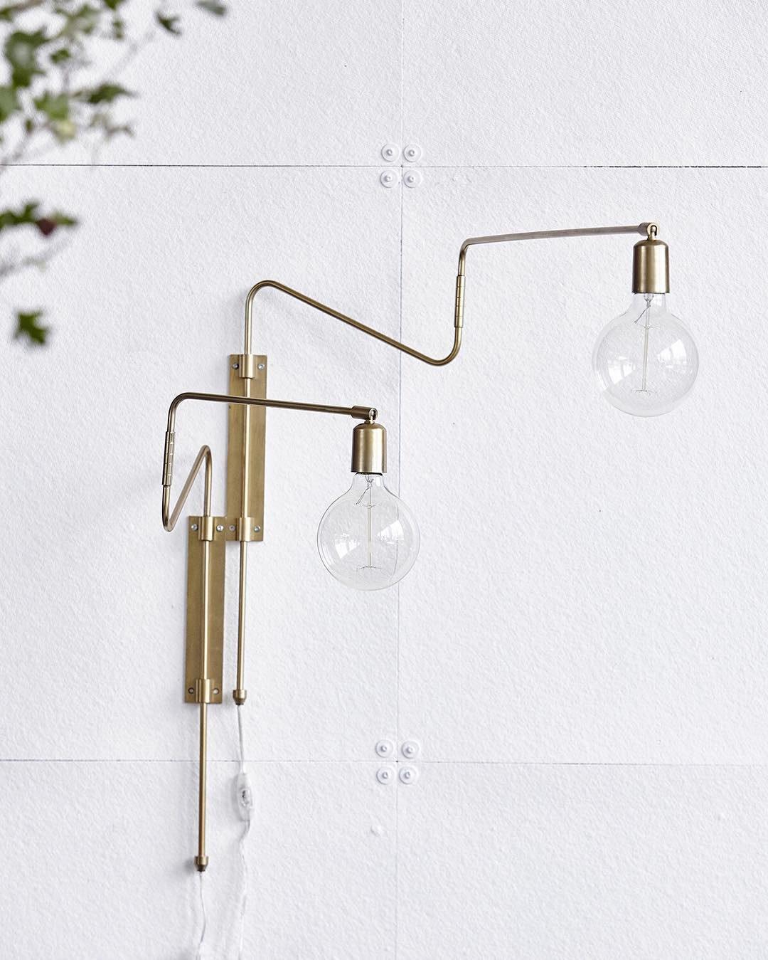 swing-wall-lamp