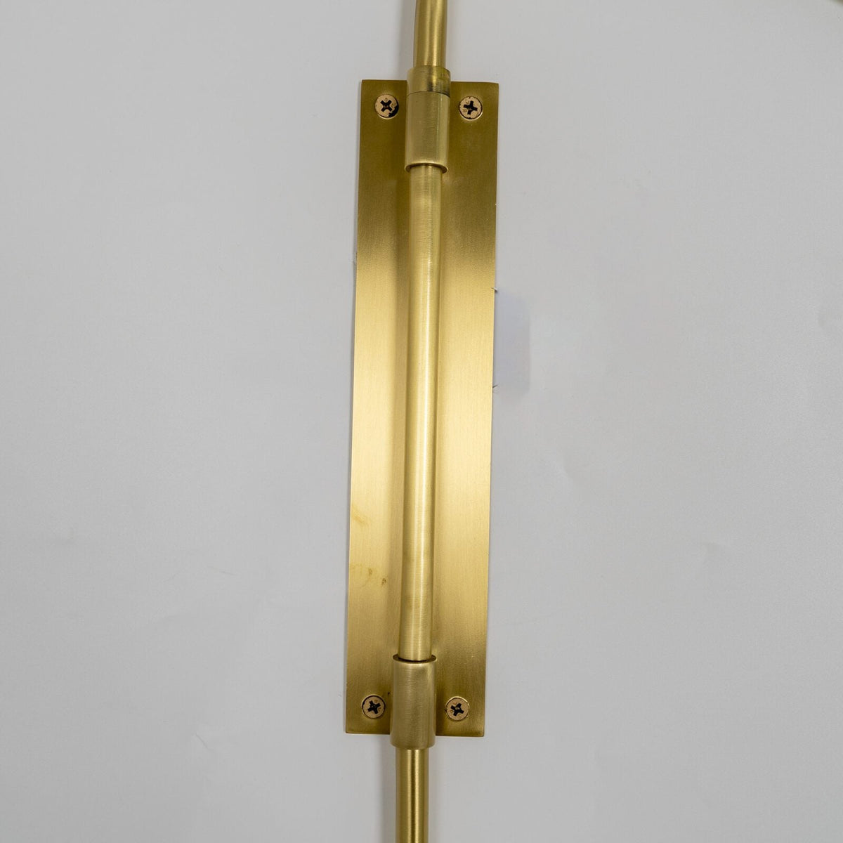 swing-plug-in-wall-lamp