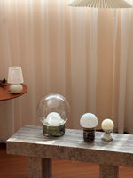 sylvia-table-lamp