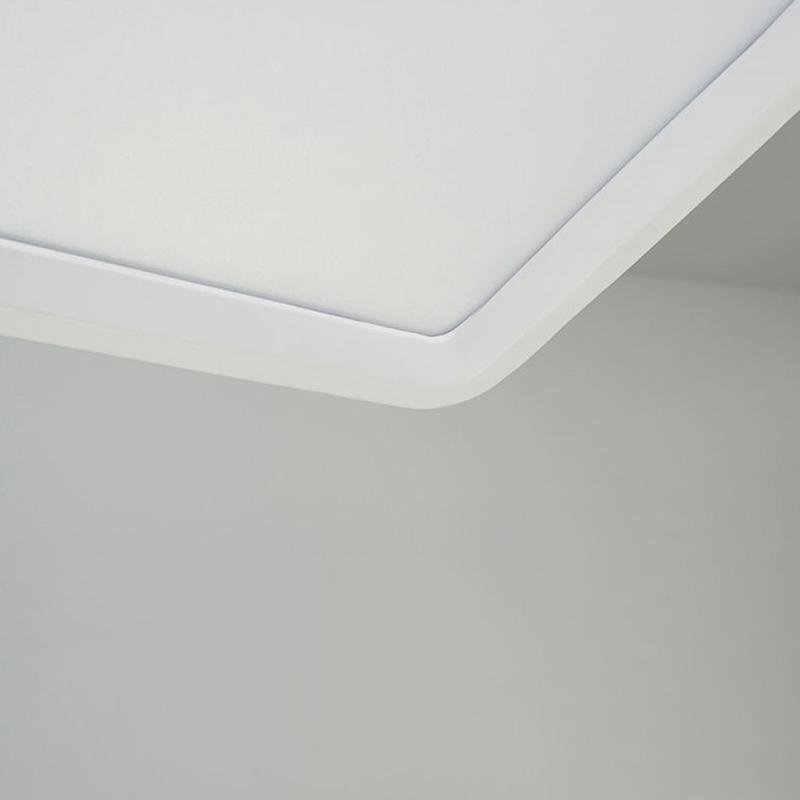 Linear LED Chandelier in Matte Black for Modern Dining and Living Spaces