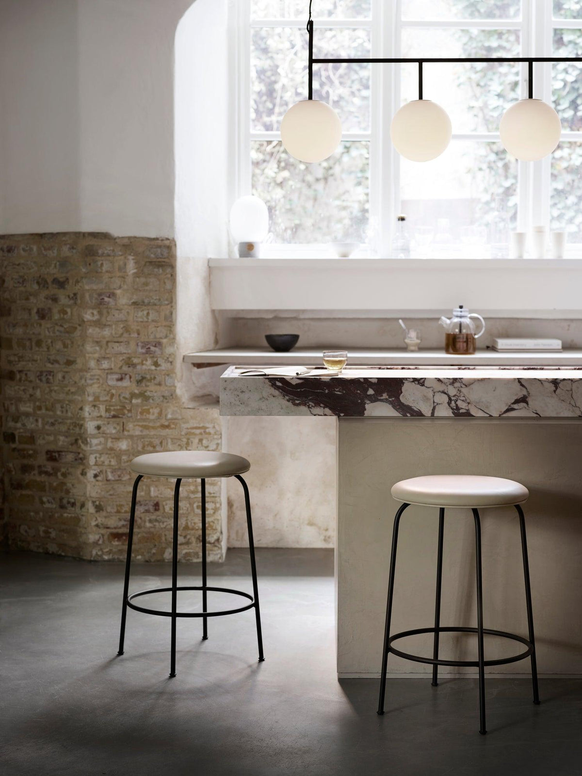 tr-bulb-pendant-light
