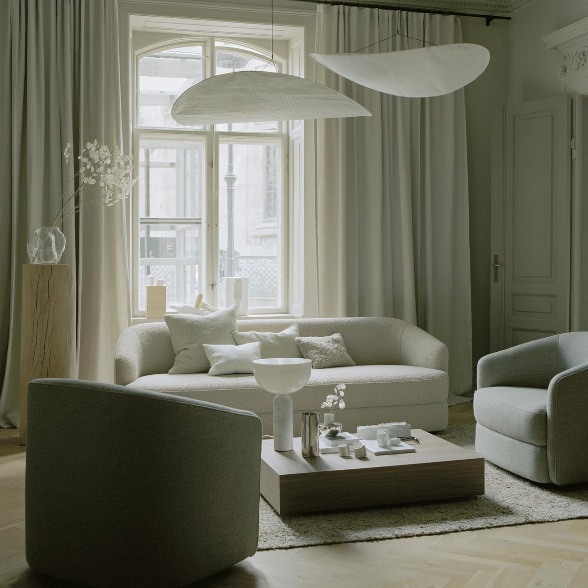 tense-dupont-paper-pendant-lamp