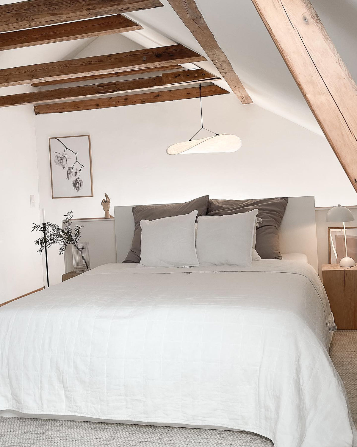 tense-dupont-paper-pendant-lamp