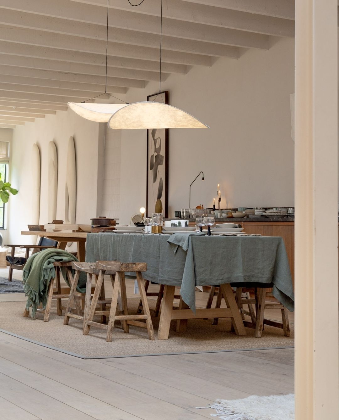 tense-dupont-paper-pendant-lamp
