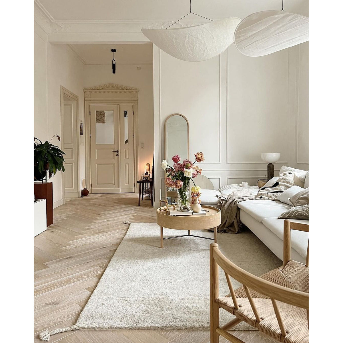 tense-dupont-paper-pendant-lamp