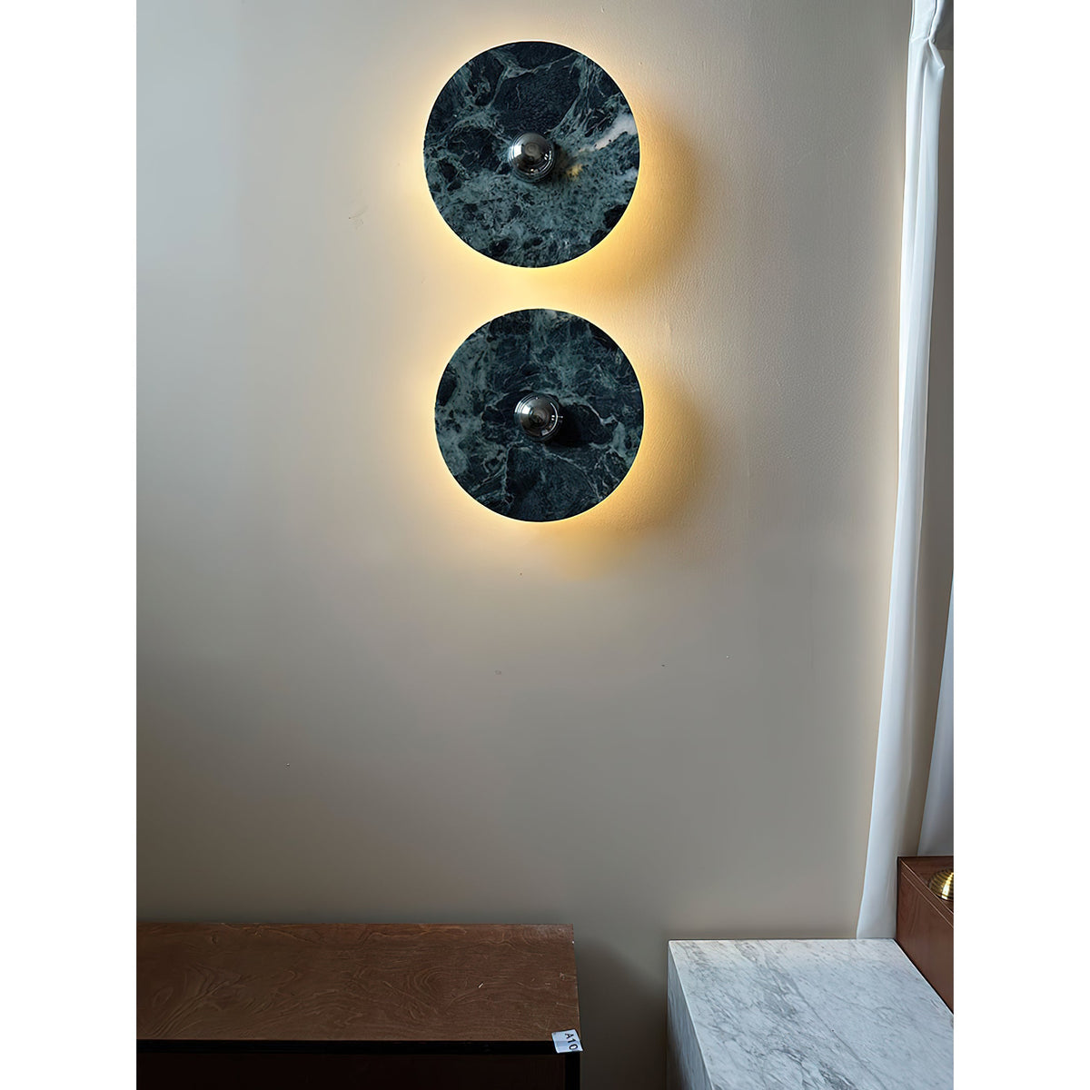 terkel-marble-wall-lamp