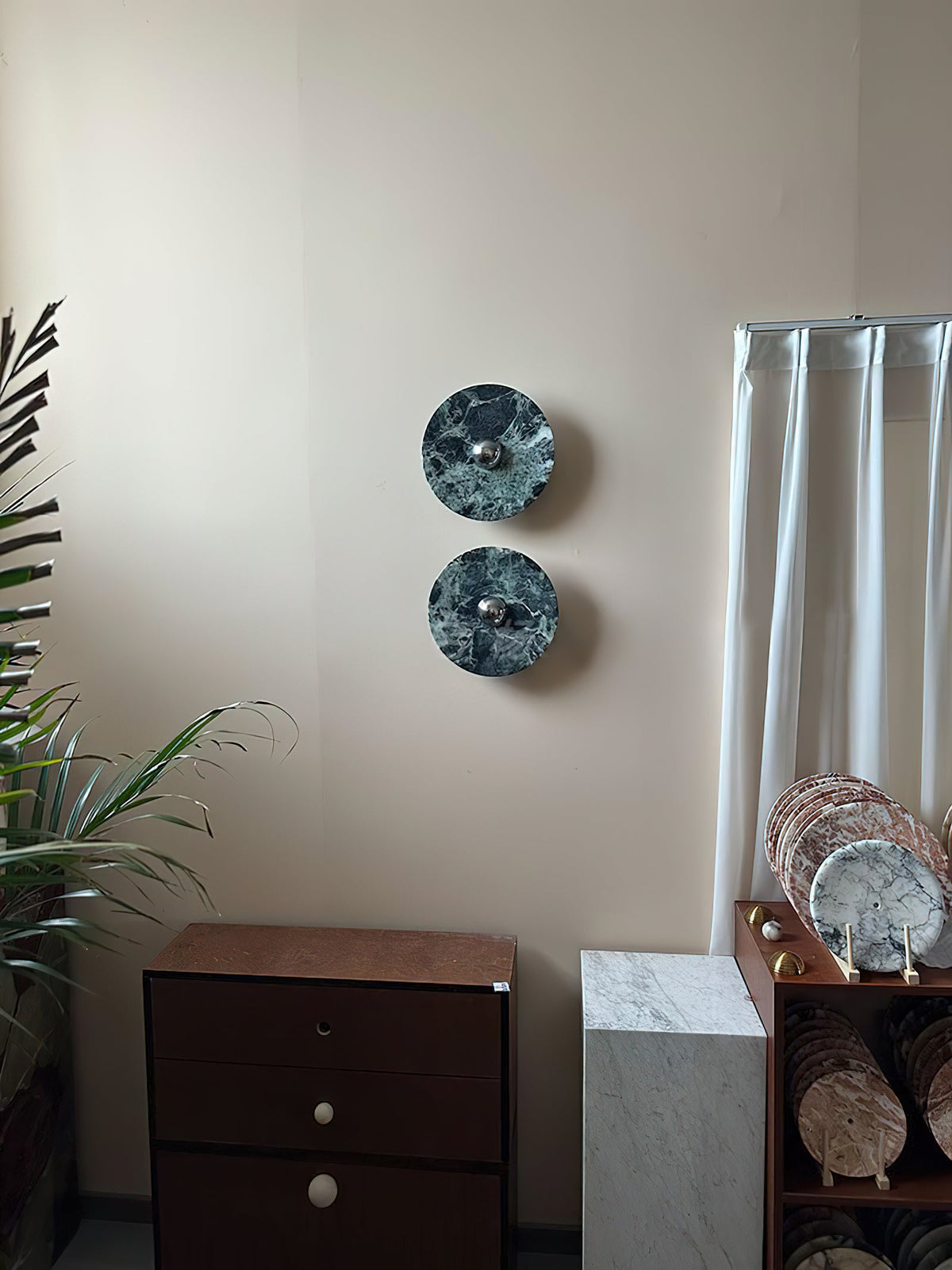 terkel-marble-wall-lamp