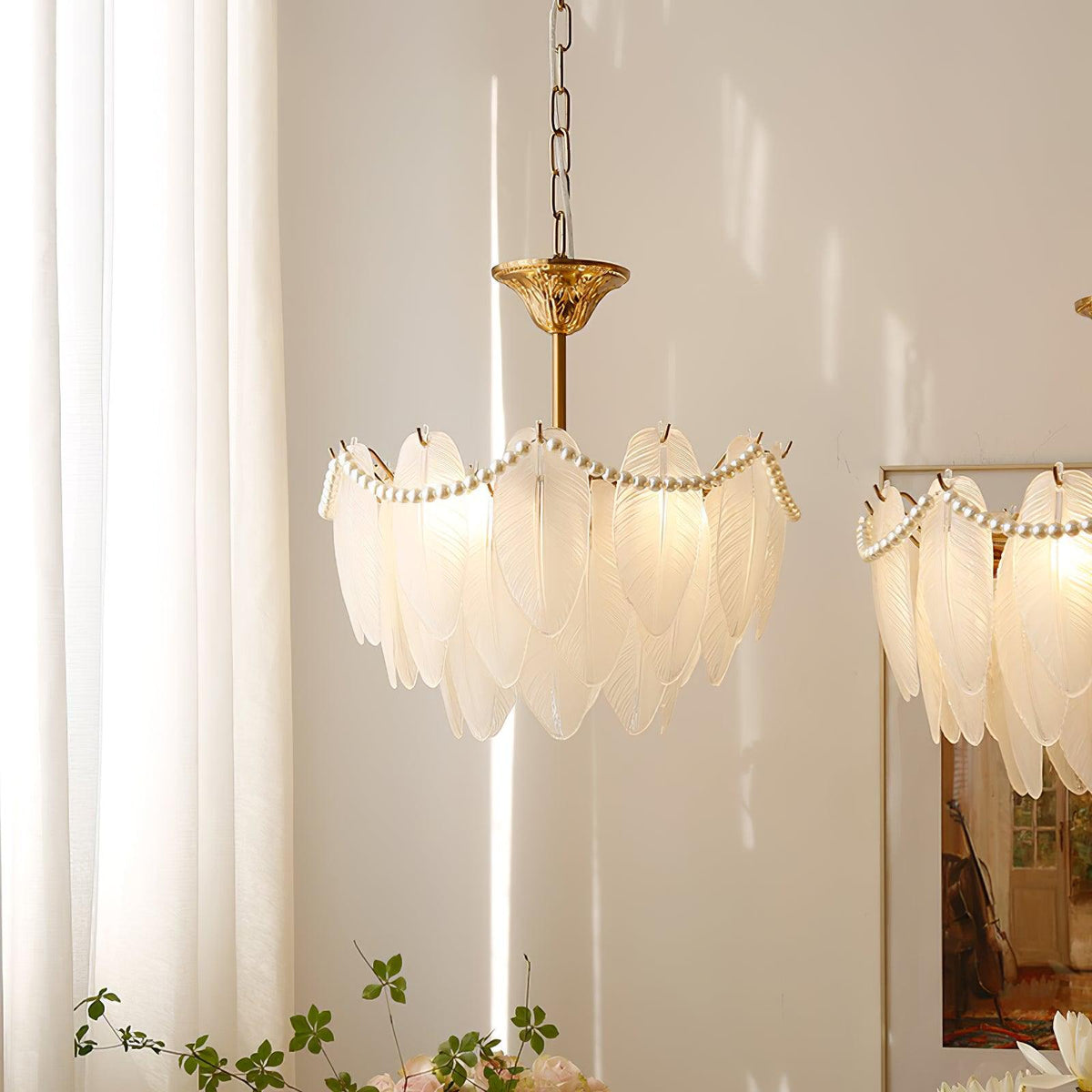 texture-glass-leaf-chandelier