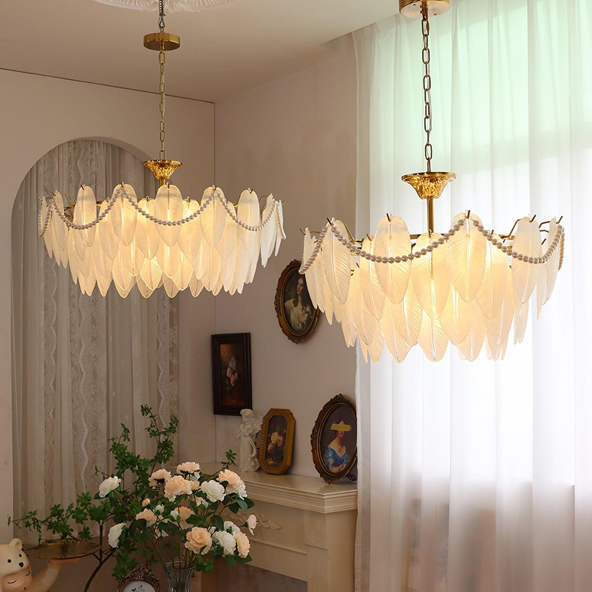 texture-glass-leaf-chandelier