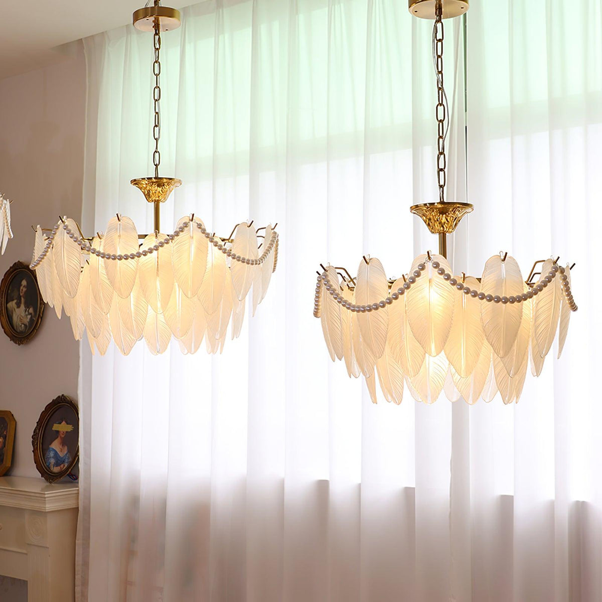 texture-glass-leaf-chandelier