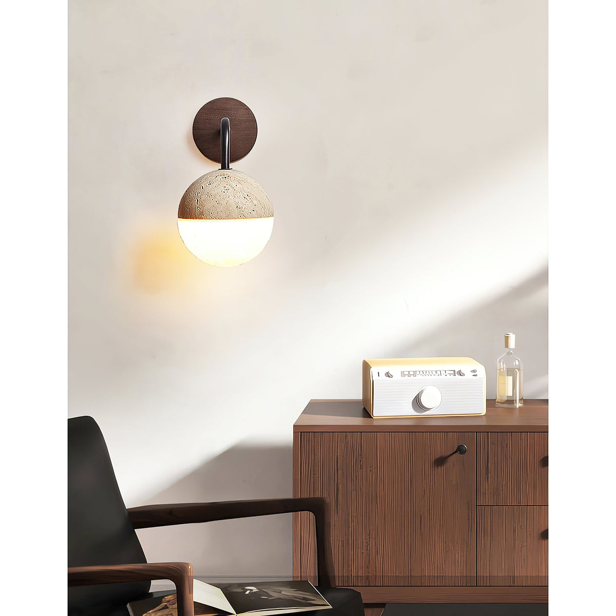 tia-travertine-wall-lamp