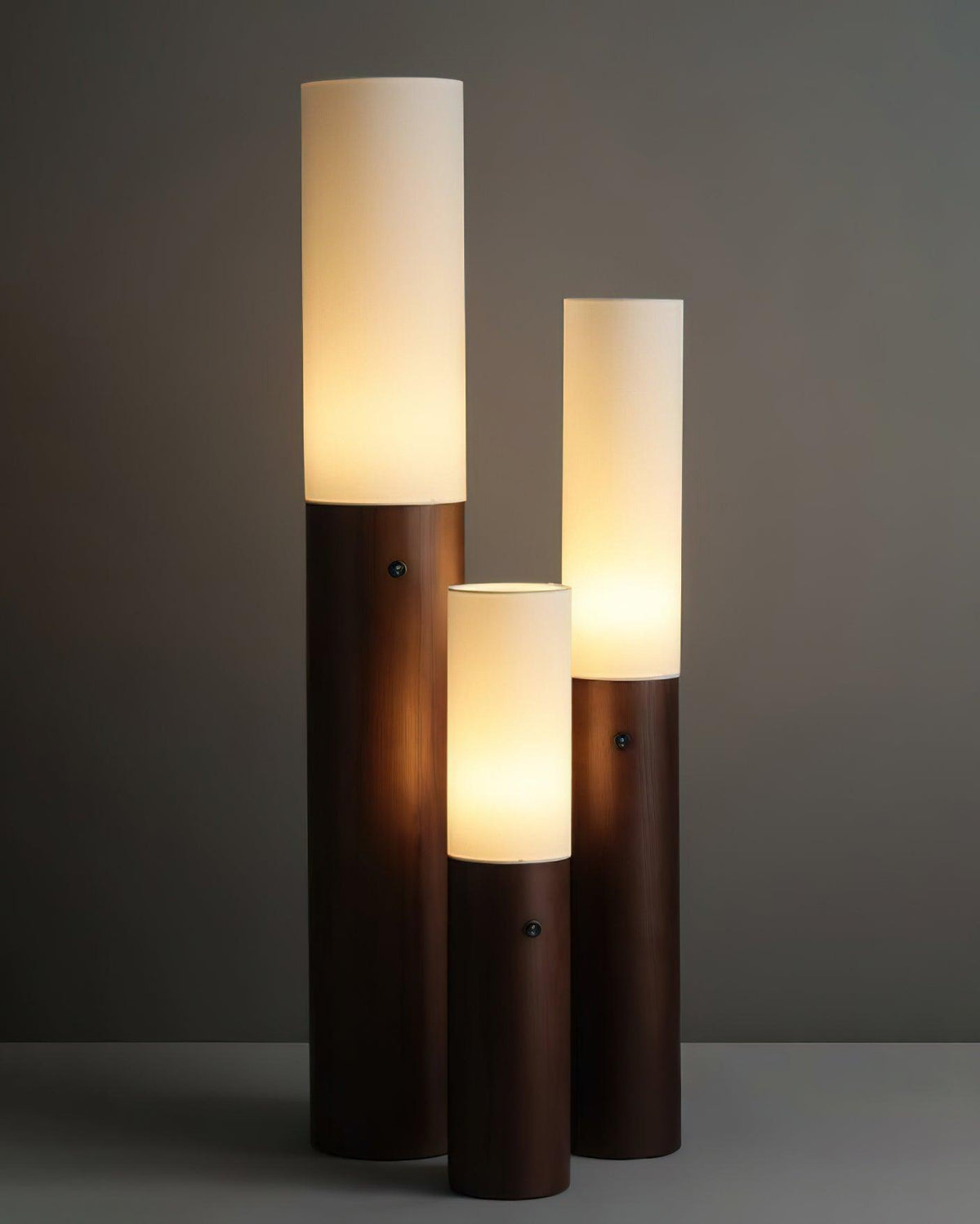 timber-column-floor-lamp