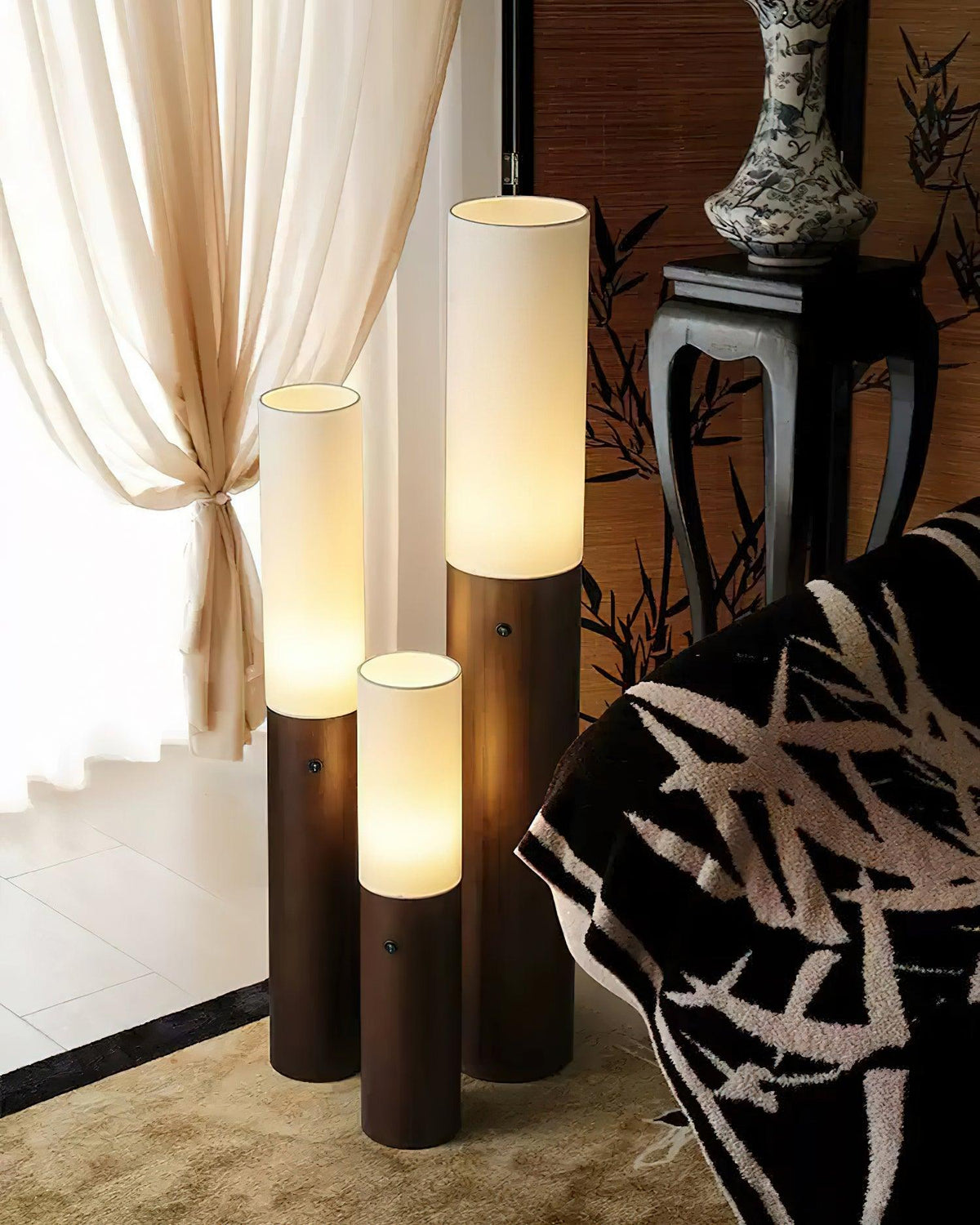 timber-column-floor-lamp