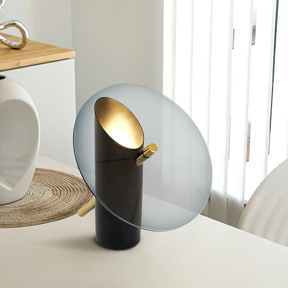 tinge-table-lamp