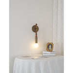 toam-wall-lamp