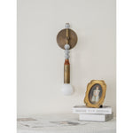 toam-wall-lamp