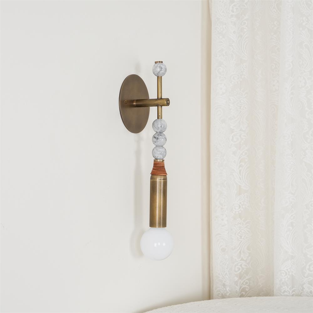 toam-wall-lamp
