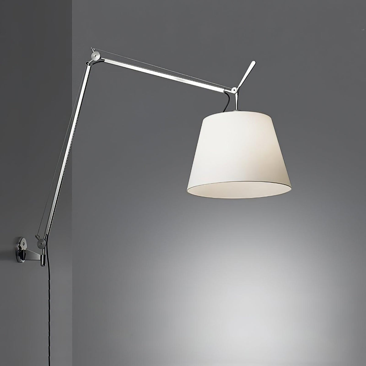 Tolomeo Wall Lamp