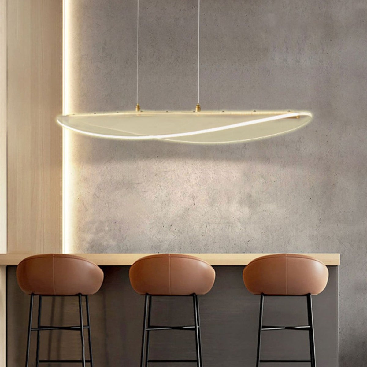 Transparent Leaf Pendant Light