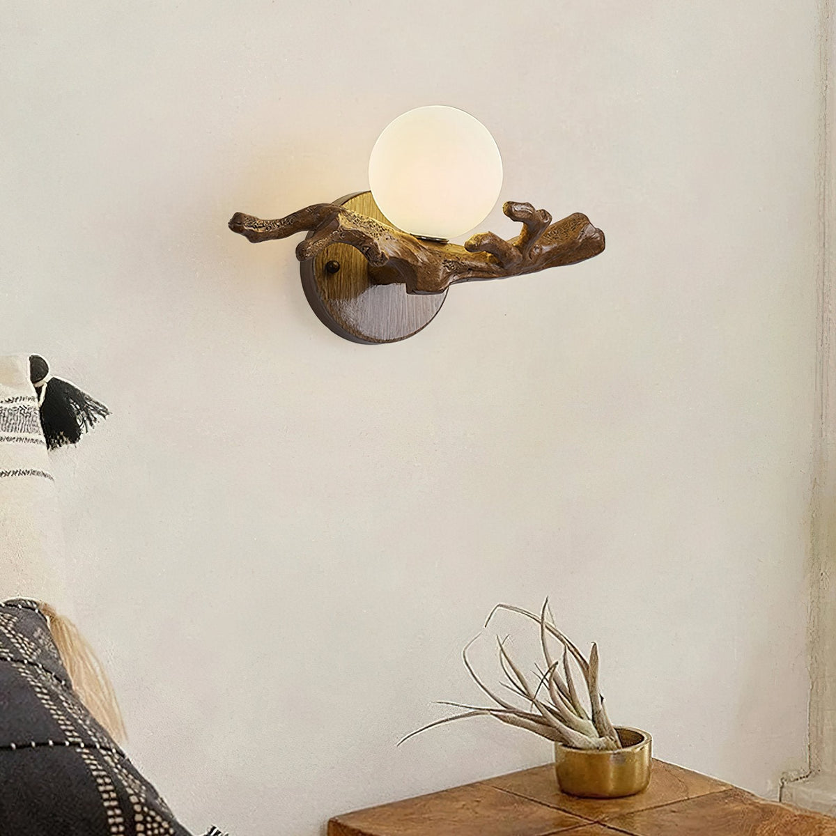 Tree Branch Wall Lamp