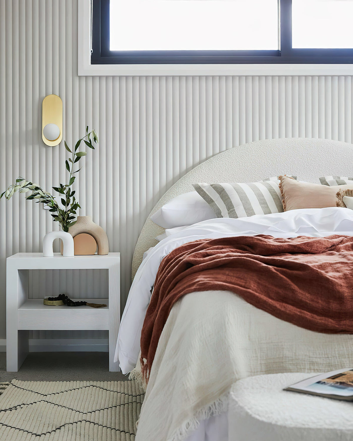 trent-wall-lamp