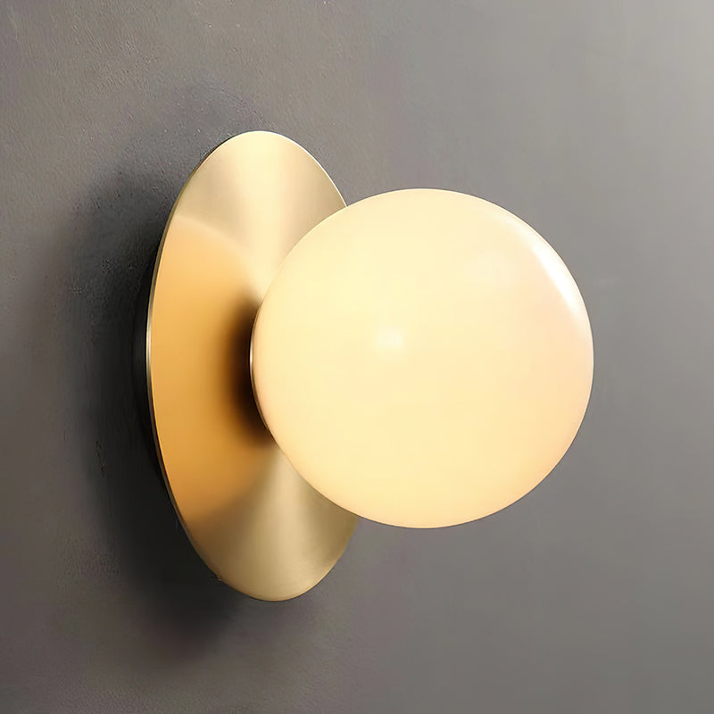 trent-wall-lamp