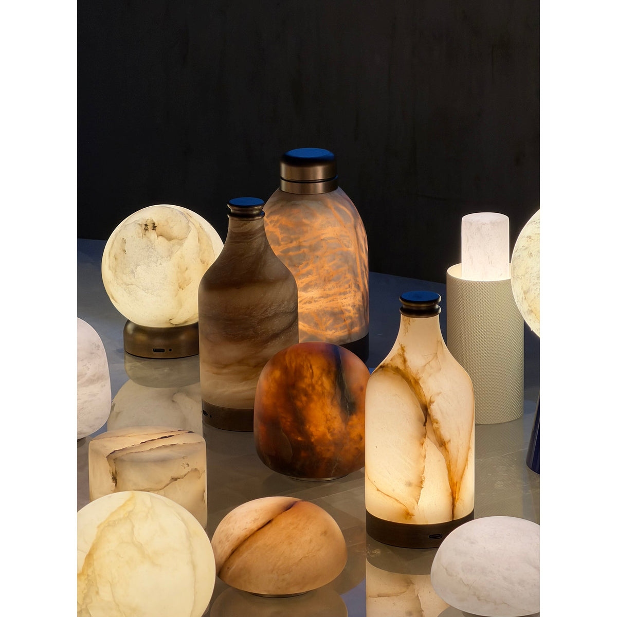 trevi-table-lamp