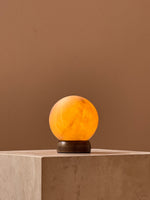 trevi-table-lamp